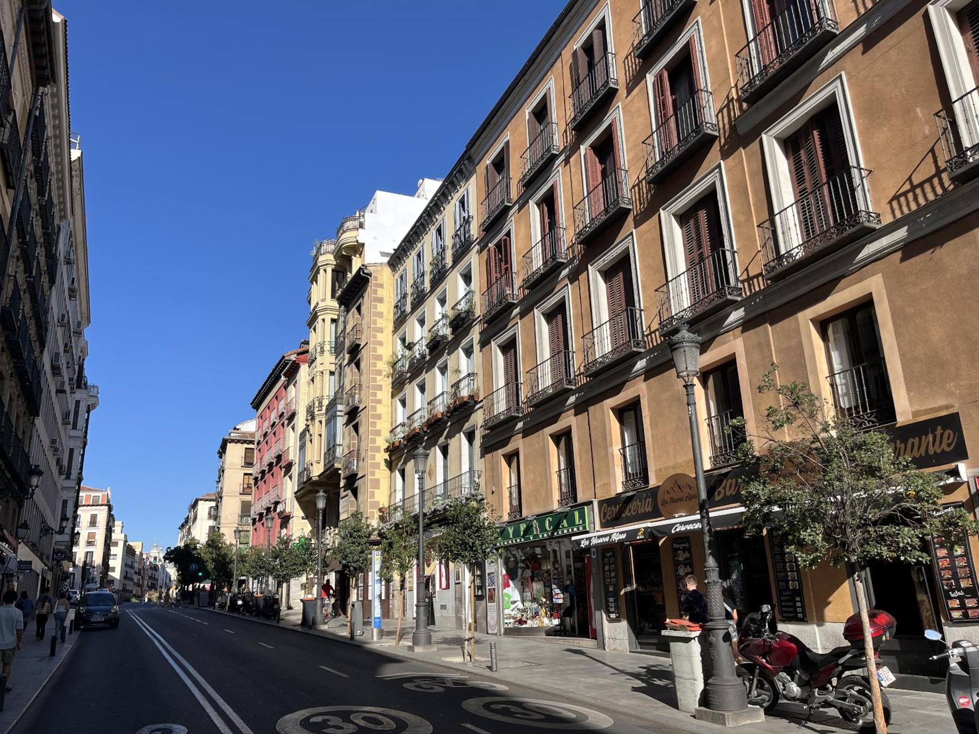 Dplace To Be - Exclusive Apartments In Historic Center Madrid Luaran gambar