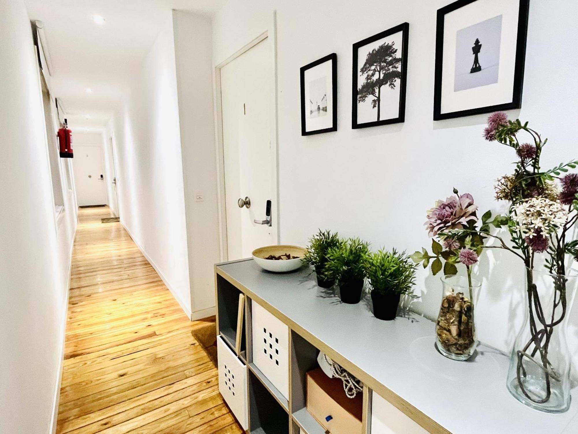 Dplace To Be - Exclusive Apartments In Historic Center Madrid Bilik gambar