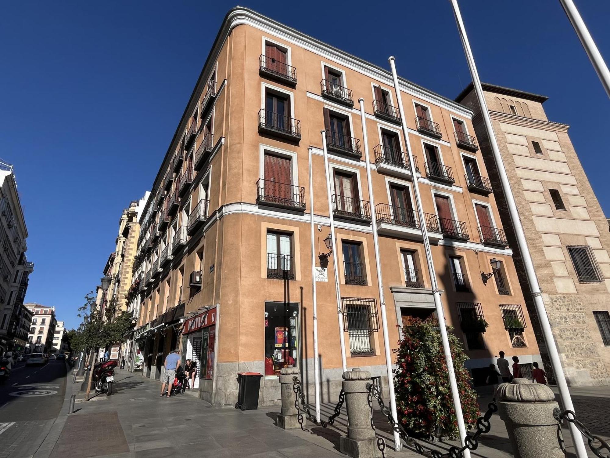 Dplace To Be - Exclusive Apartments In Historic Center Madrid Luaran gambar