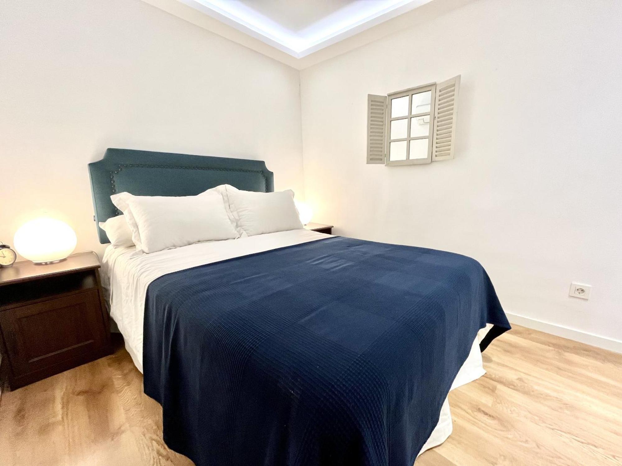 Dplace To Be - Exclusive Apartments In Historic Center Madrid Bilik gambar